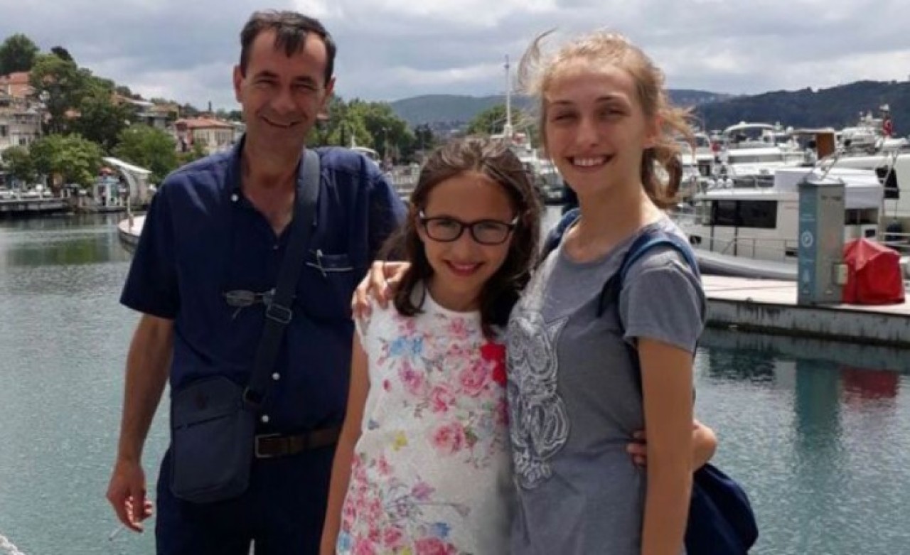 Çorlu'daki tren kazasında iki kızını kaybeden Erdinç Dikmen öldü