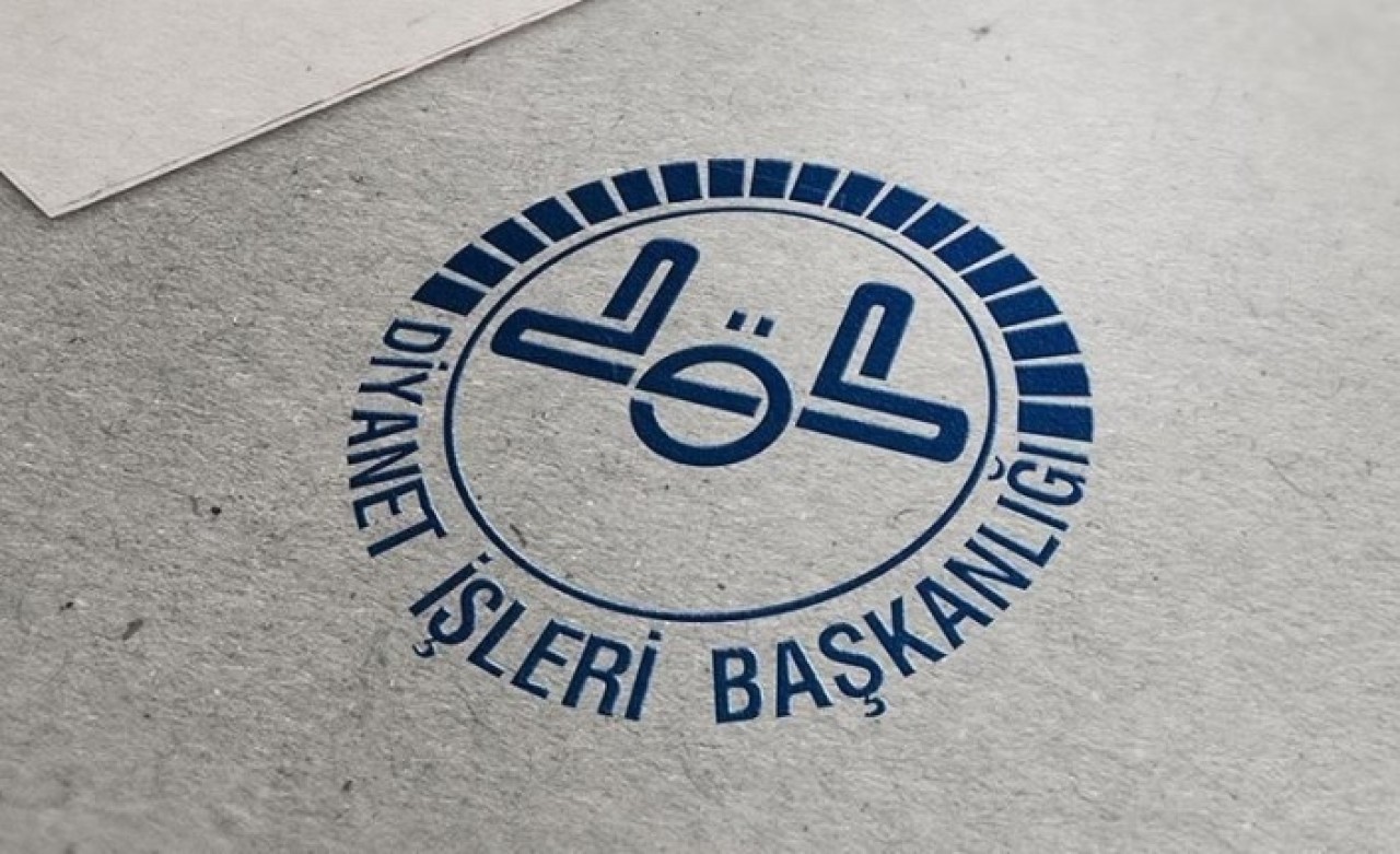 Diyanet İşleri,  Özbekistan'da 30 bin Özbek Türkçesi mealli Kur'an-ı Kerim dağıttı