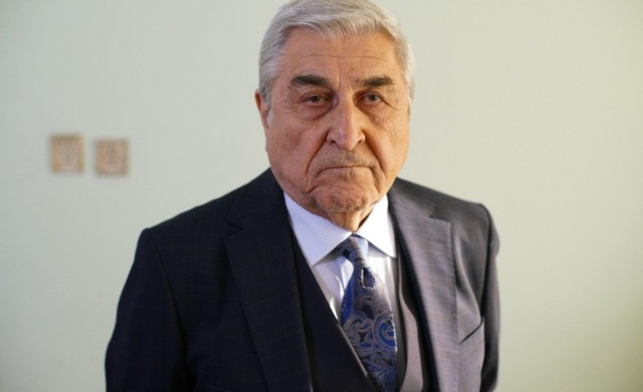 Ferhan Şensoy'un cenazesinde konuşan ünlü oyuncu Cihat Tamer'den skandal sözler: Büyük tepki topladı