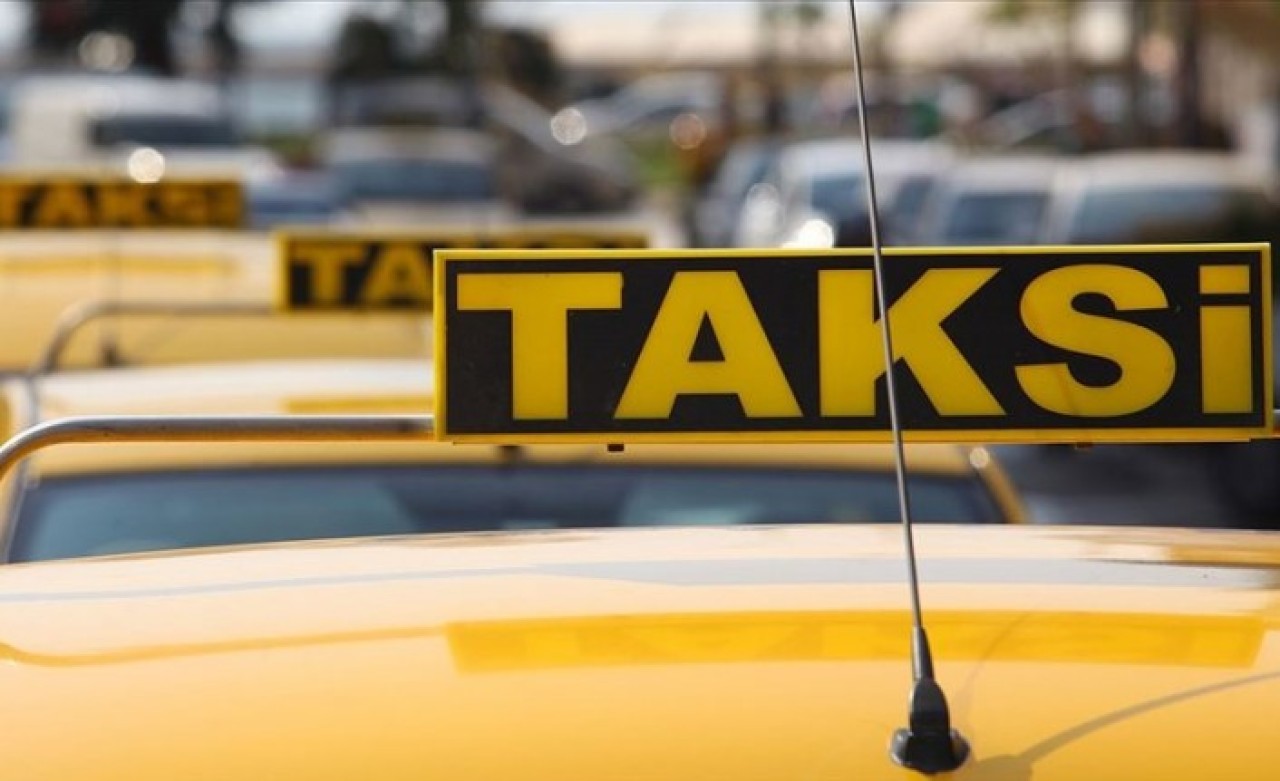 İBB'nin 1000 yeni taksi plakası teklifi UKOME'de oy çokluğuyla bir kez daha reddedildi