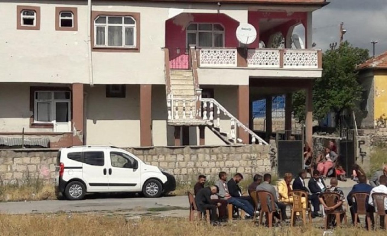 Kayseri'de Coşkun Sezer ağabeyini vurdu: Mehmet Sezer öldü