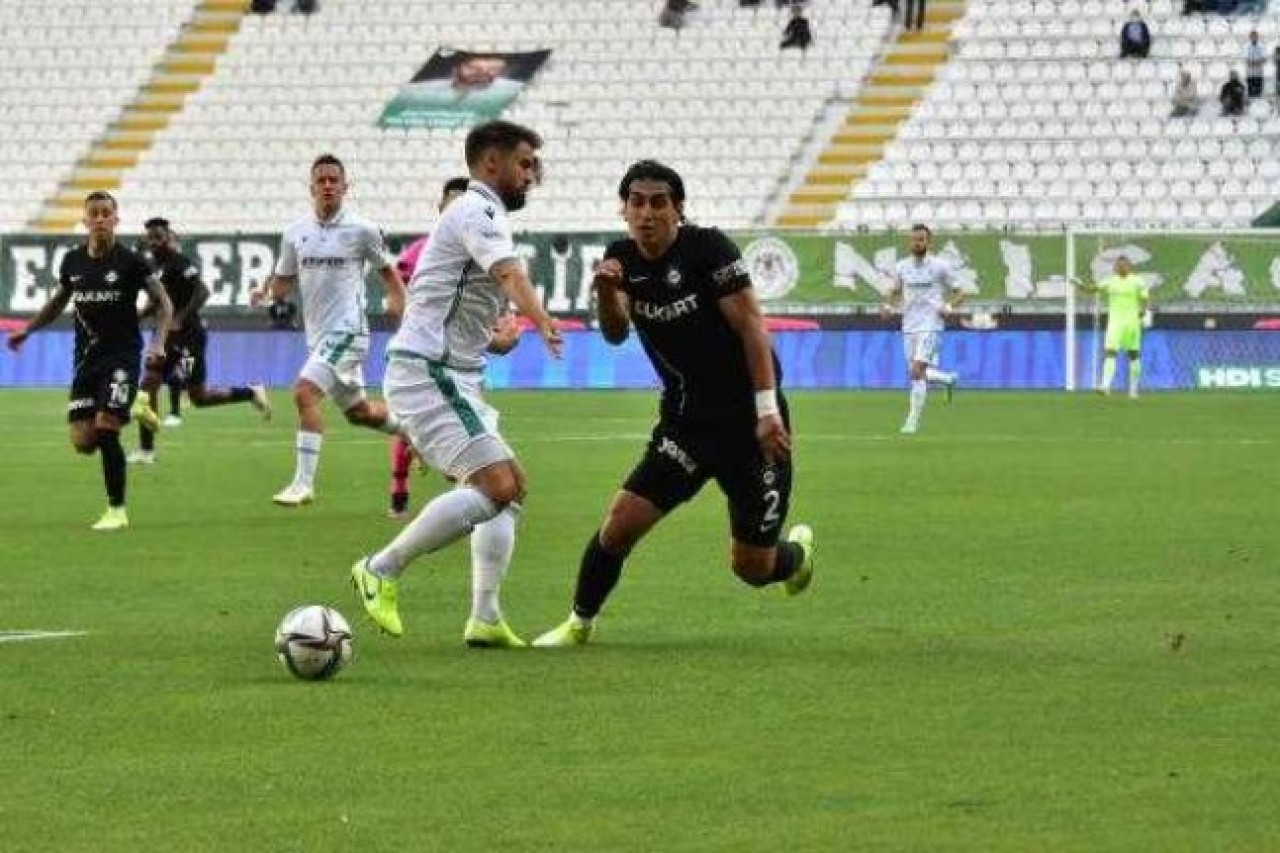 Konyaspor-Altay: 4 gollü maç