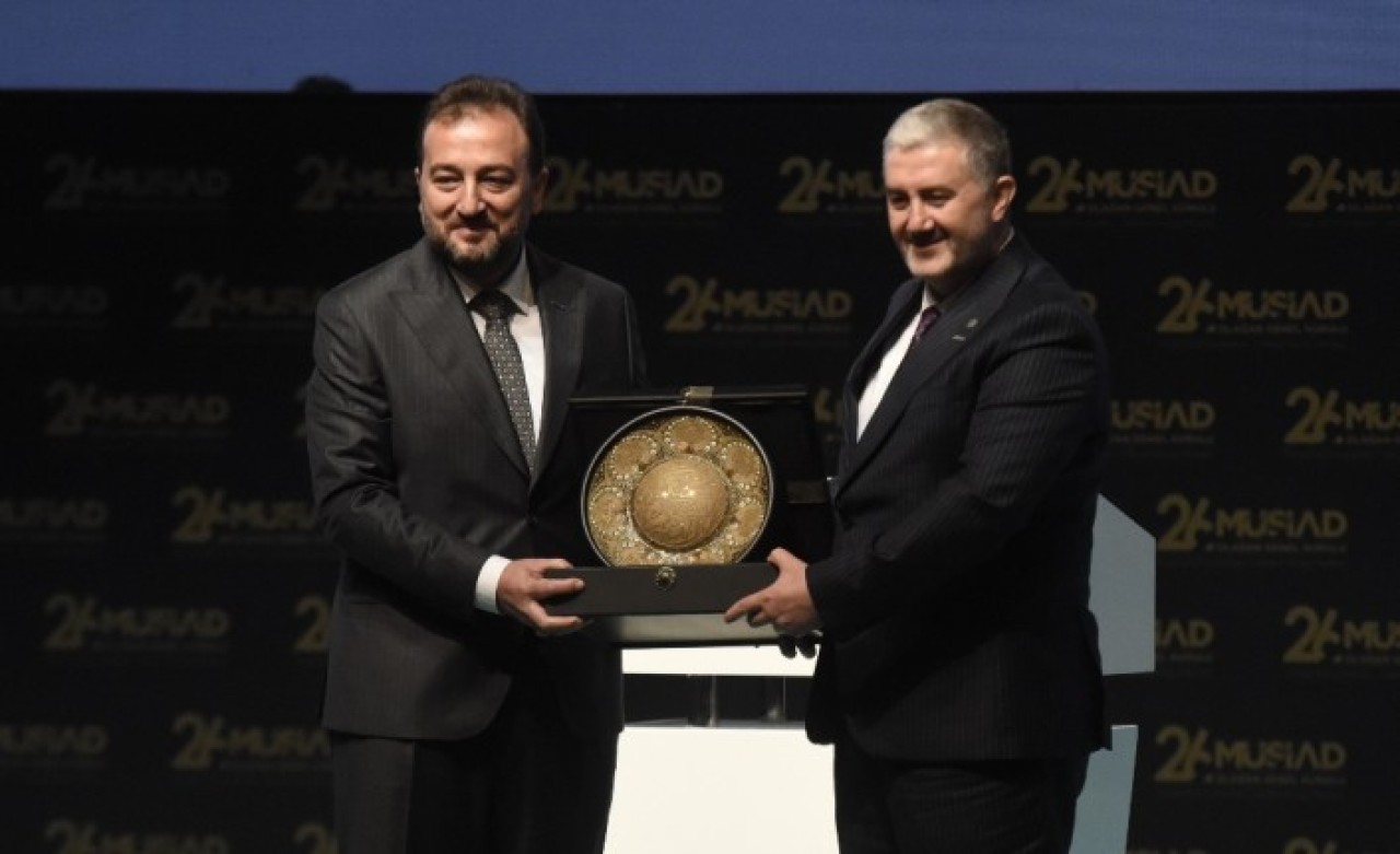 MÜSİAD başkanı Asmalı: Bayrağı hep birlikte daha ileriye daha yükseğe taşıyacağız