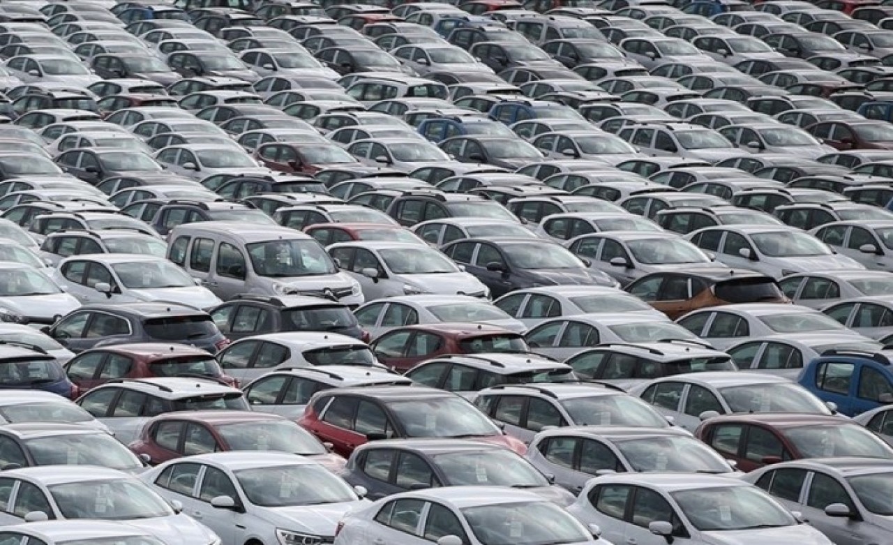 Otomotiv ilk sekiz ayda üretim ve ihracat  artışıyla zirvede