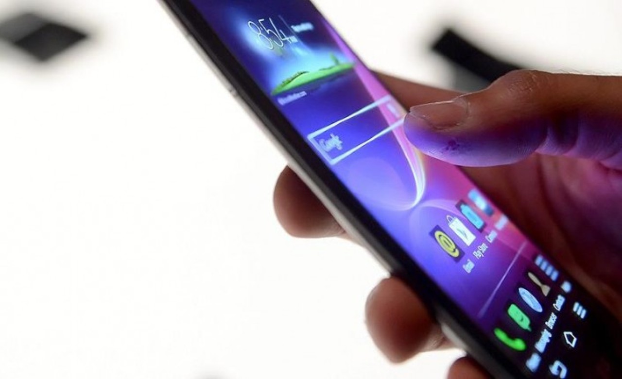 Resmi Gazete'de yayımlandı: Cep telefonlarına KDV ayarı! 