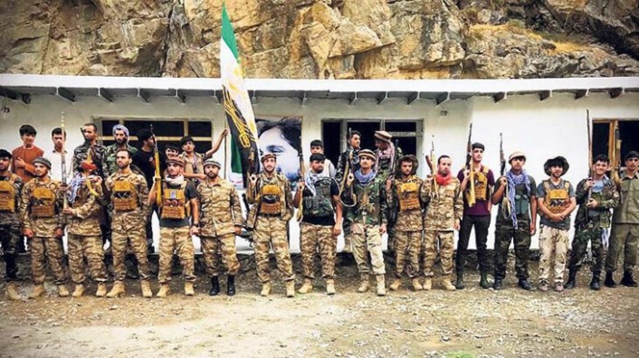 Taliban'a şok üstüne şok: Kuşattıkları Penşir'de ağır kayıplar verdiler! Ülkede kadın ayaklanması da başladı