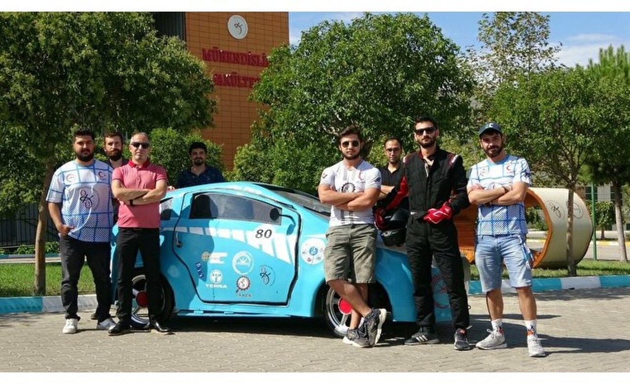 Üniversite öğrencilerinin  6 ayda tasarladığı 'Börü',  yerli ve milli duruşuyla göz kamaştırıyor!