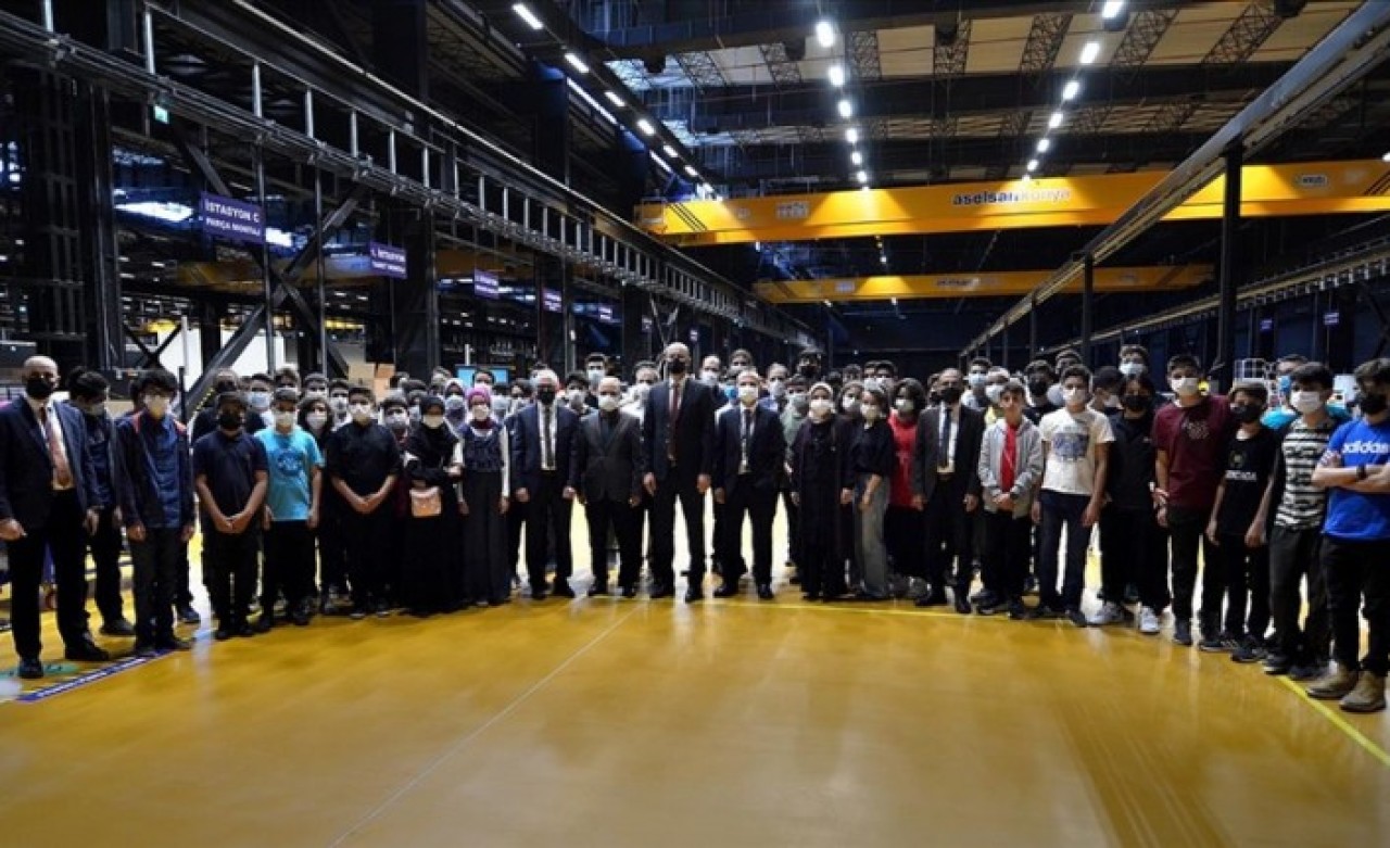 Üretime başlayan ASELSAN Konya kapılarını öğrencilerine açtı