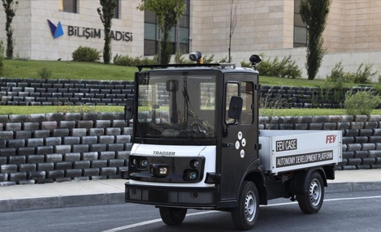 Yerli elektrikli hizmet aracı Tragger otonom test sürüşlerine hazırlanıyor