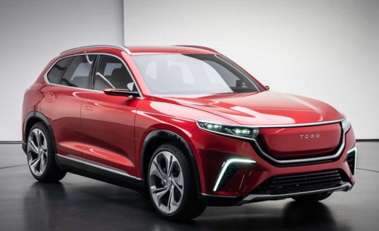 Yerli otomobilin fiyatı ne kadar olacak? Bakan Varank merak edilen konuya açıklık getirdi