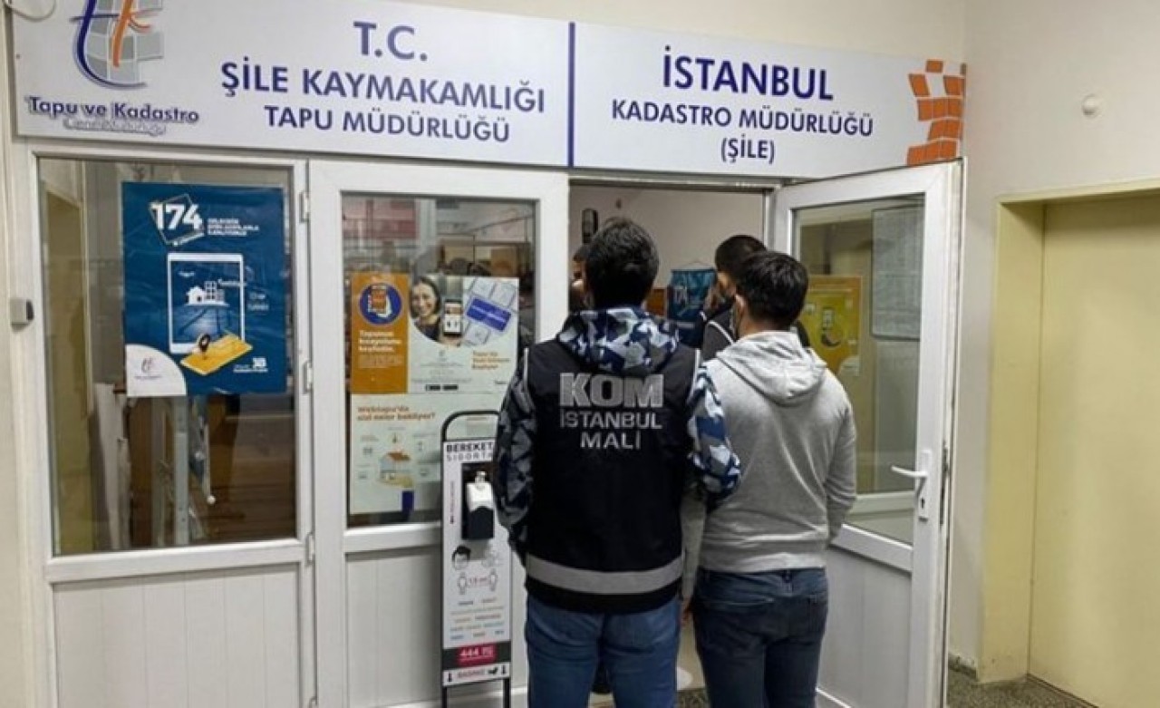 Aralarında tapu müdürü,  memurlar,  muhtarlar da var: Şile'de dev rüşvet operasyonu!