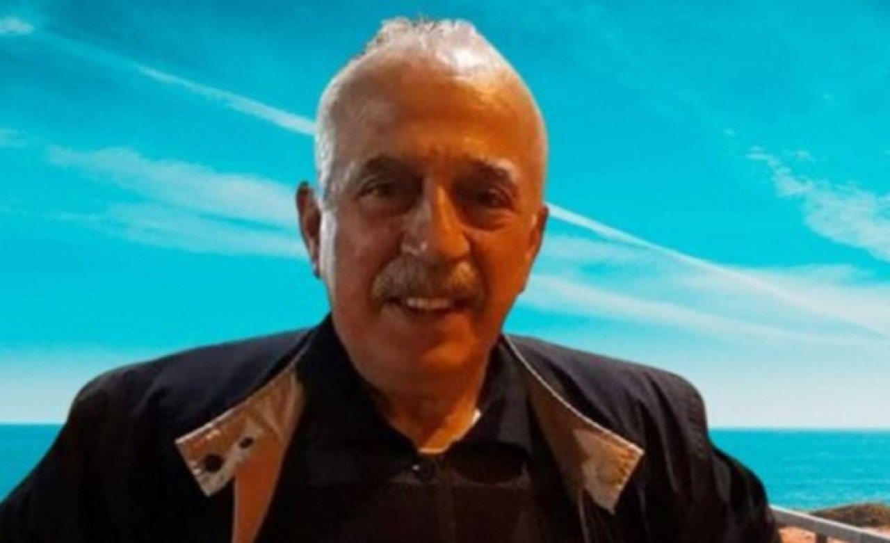 Beşikdüzü'nde pazarda peynir tadarken fenalaştı: Veysel Ayar öldü