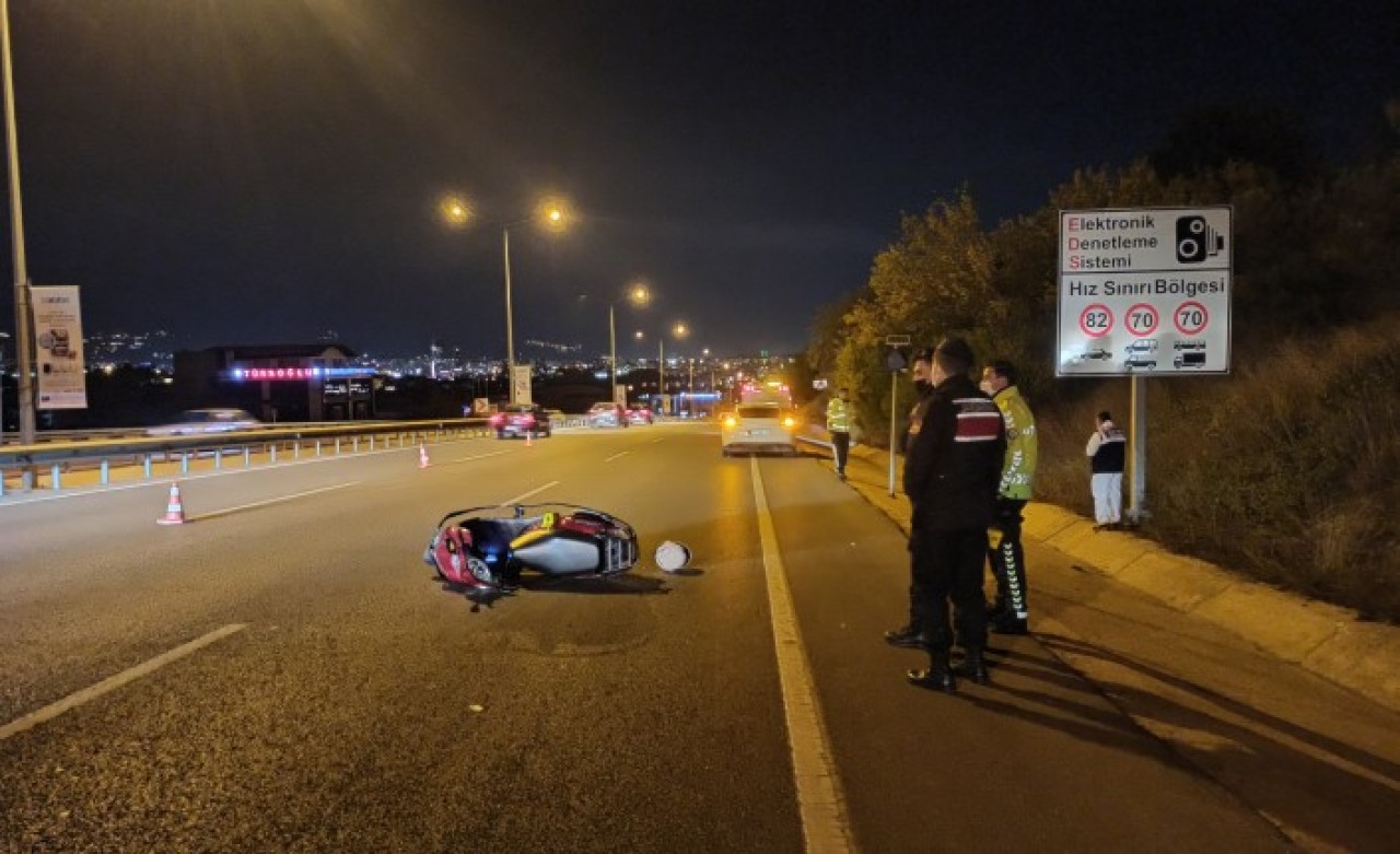 Bursaspor yöneticisi Rahmi Maral,  aracıyla motosiklete çarptı: Galip Gökhan Atmaca öldü