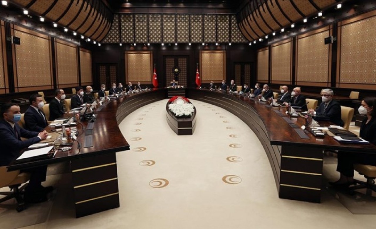 Cumhurbaşkanlığı'ndaki kritik toplantı sonrası flaş açıklama