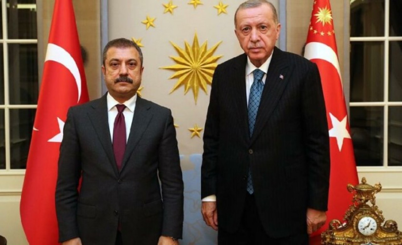 Dolar rekor kırdı: Cumhurbaşkanı Erdoğan,  Merkez Bankası Başkanı Kavcıoğlu ile görüştü