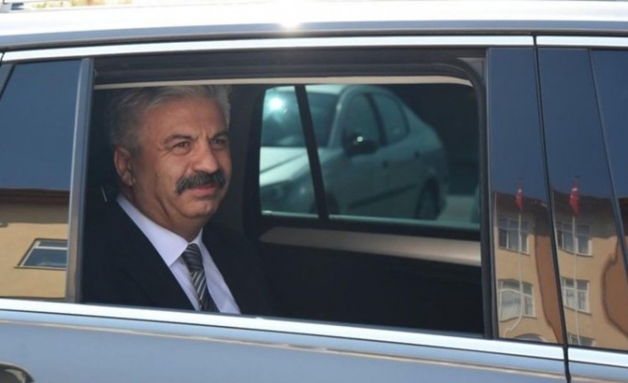 Eskişehir'de kaza: Emekli emniyet müdürü Hasan Çevik ve oğlu Ahmet Buğra Çevik öldü