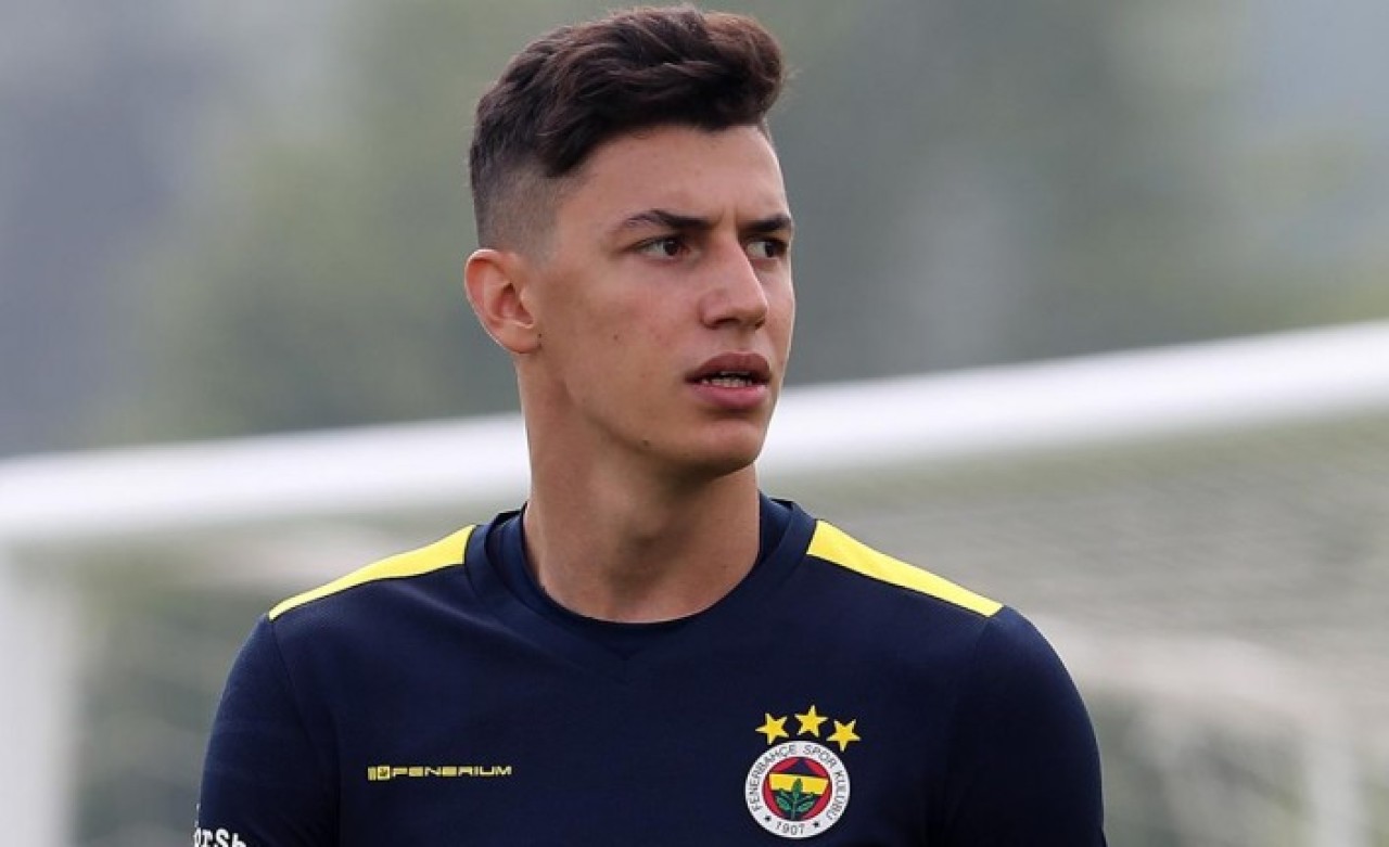 Fenerbahçe'nin kalesindeki Berke Özer kimdir?