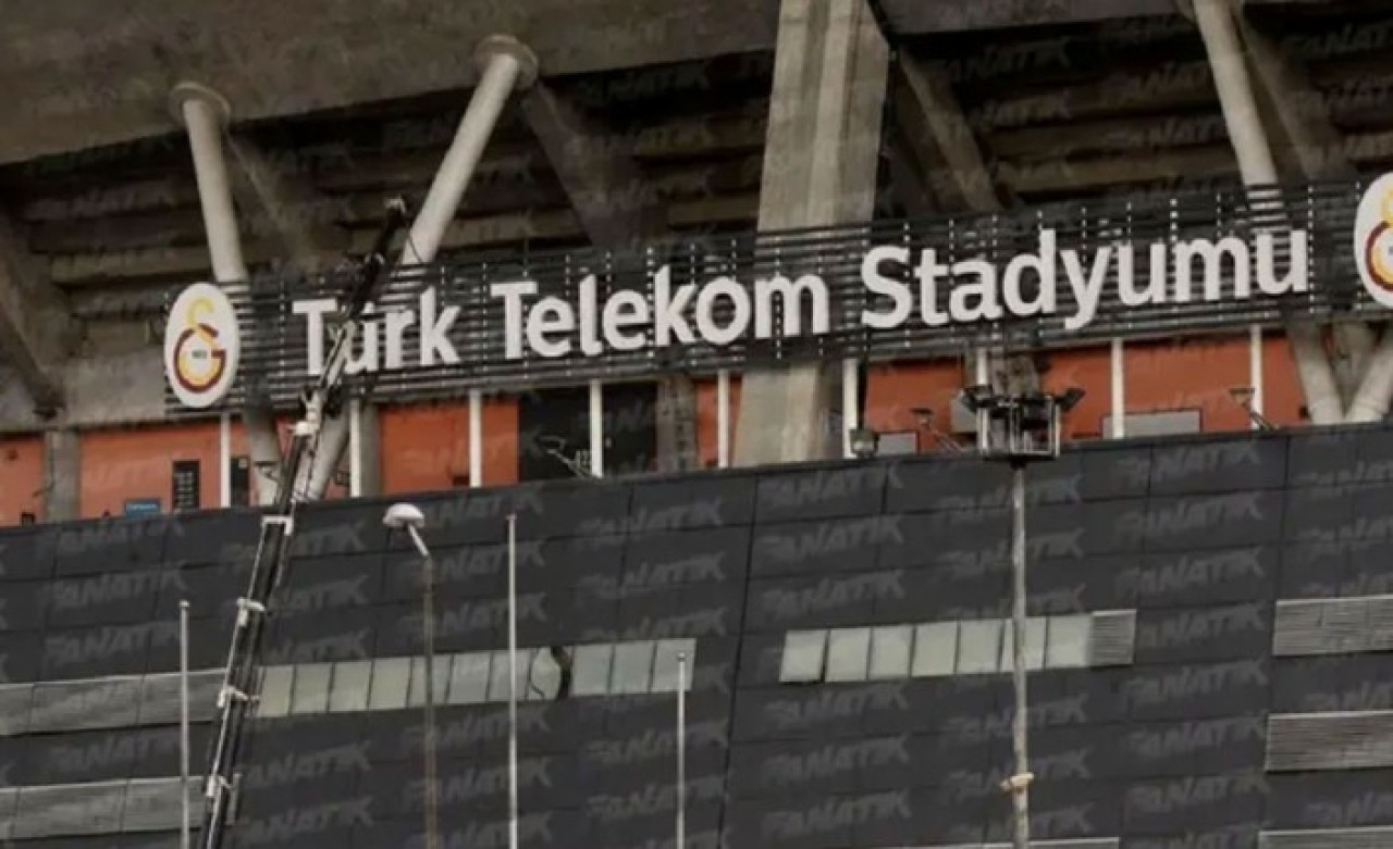 Galatasaray Türk Telekom stadyumunun ismi değişiyor!