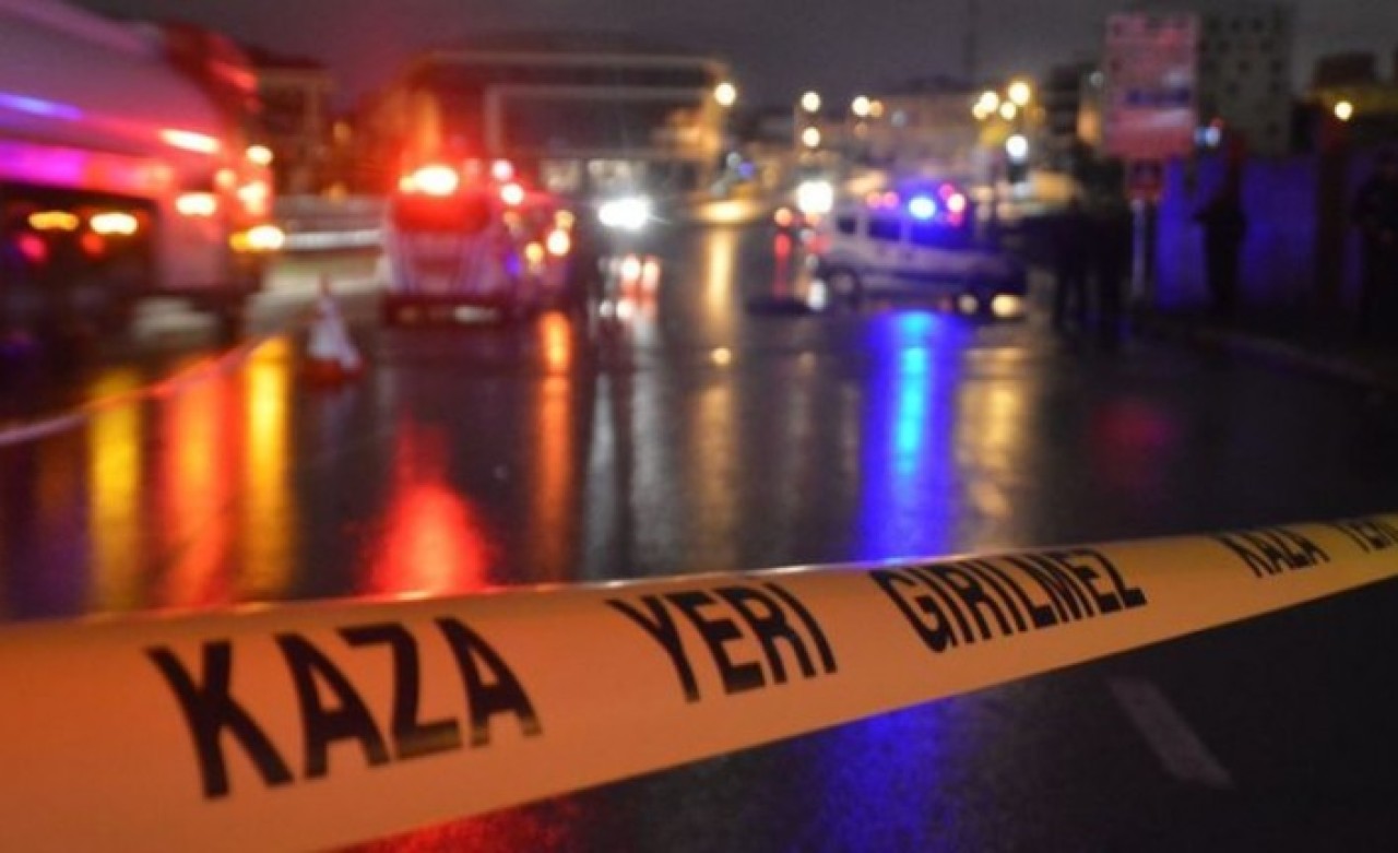 Gaziosmanpaşa'da korkunç kaza: Aydın Akça,  Sabri Akça ve Hatice Kamışlıdere öldü