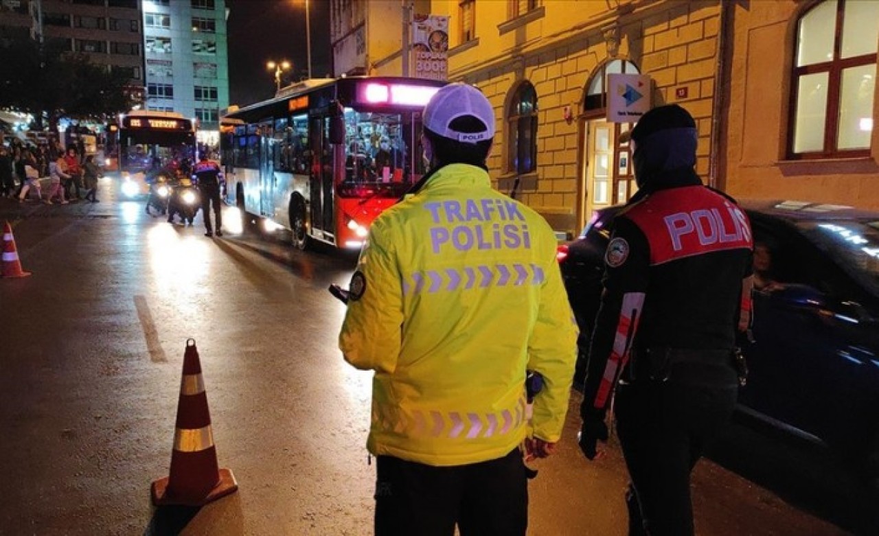 İstanbul'da 'Yeditepe Huzur' uygulaması: 449 kişi gözaltına alındı