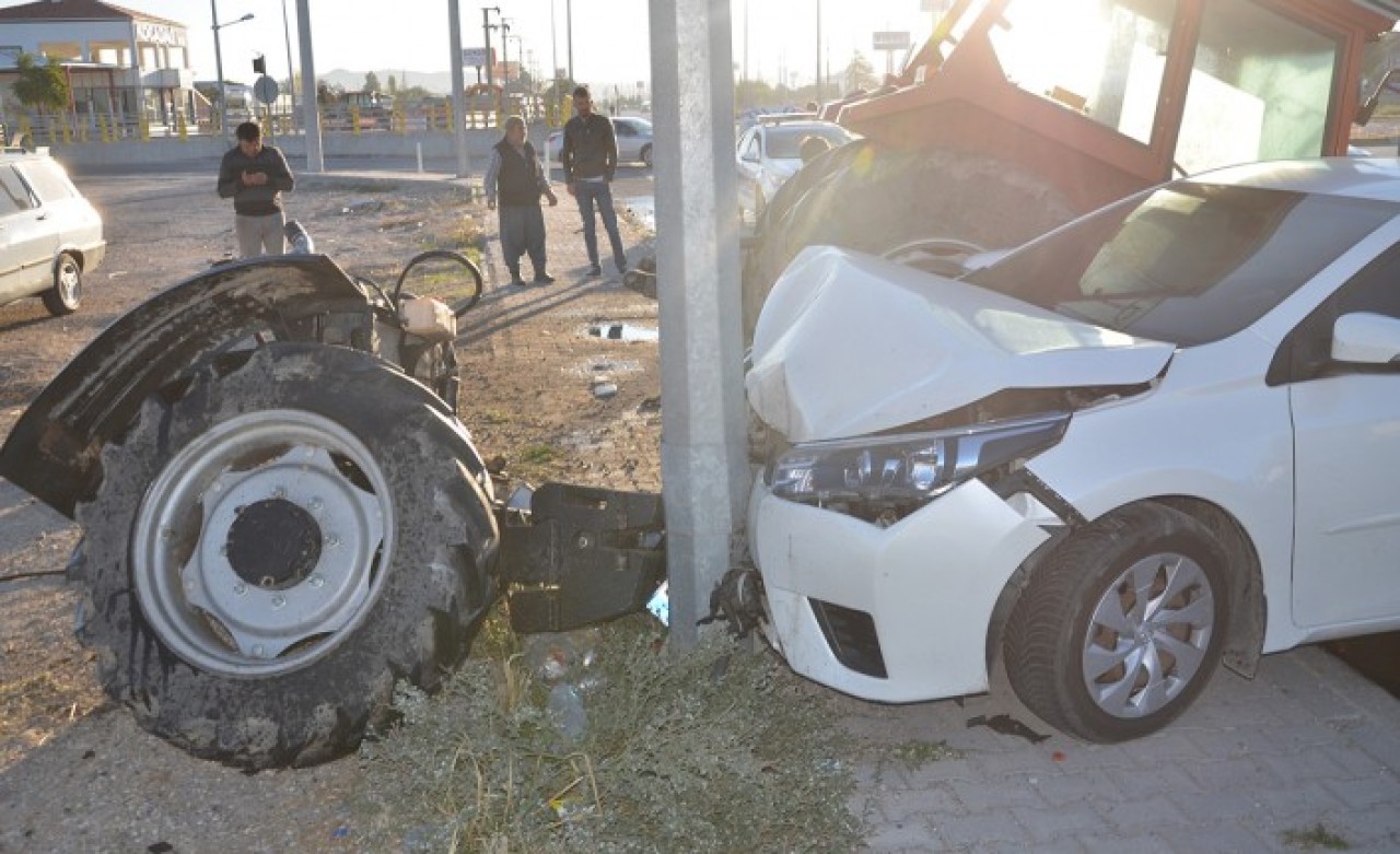 Konya'da feci kaza: Şengül Duru öldü,  Sedat Bildik ve Mehmet Ali Duru yaralandı
