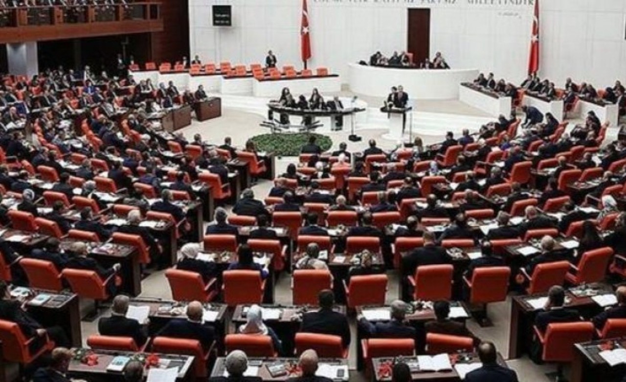 Küçük esnafa gelir vergisi muafiyeti TBMM'den geçti