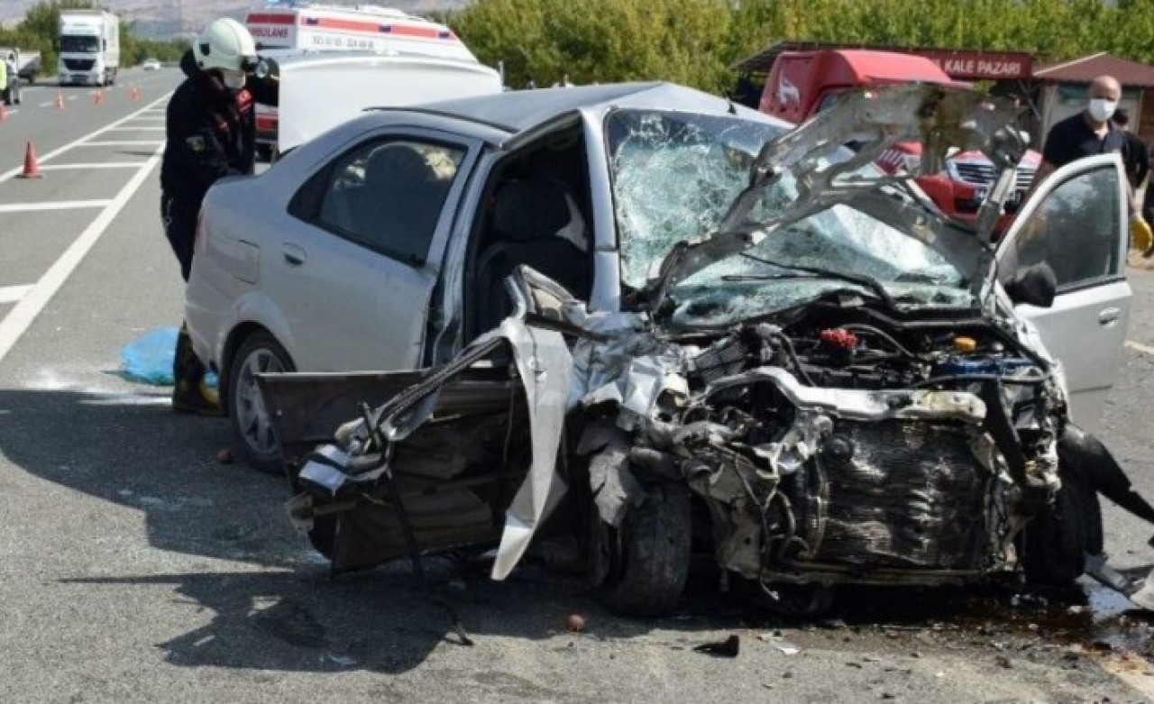 Malatya'da korkunç kaza: Abdusselam Ekici,  Şerif Ekici,  Selami Çeçen,  Fehriye Çeçen öldü