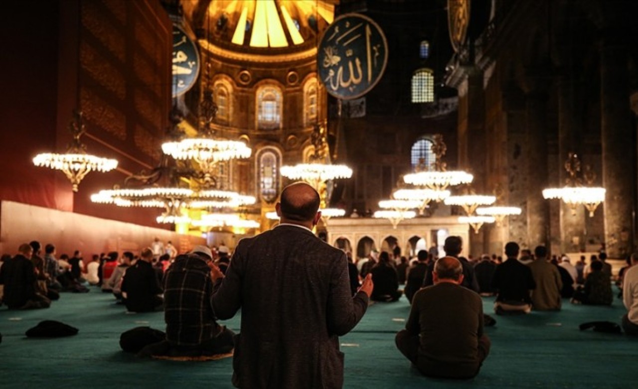 Mevlid Kandili bugün idrak edilecek: Mevlid Kandili nedir? 