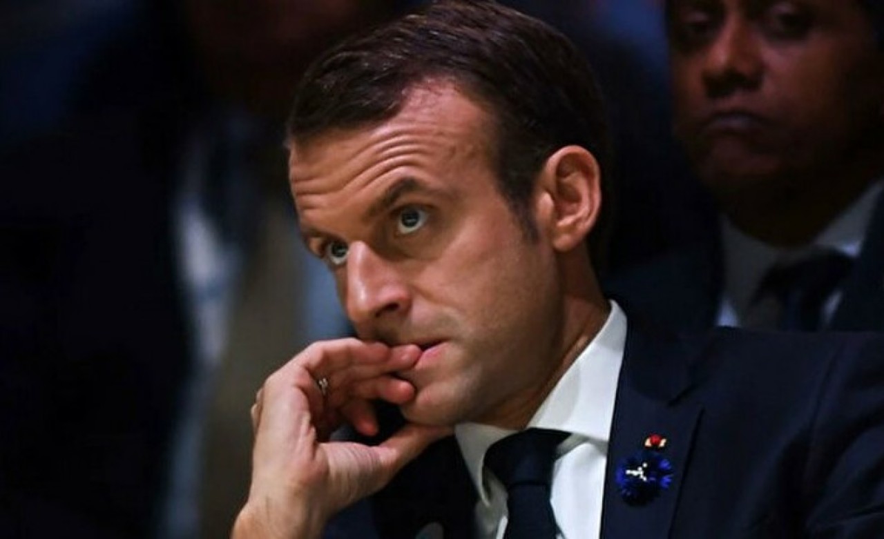 Osmanlıları suçlayan Macron'a Cezayir'den tokat gibi cevap!