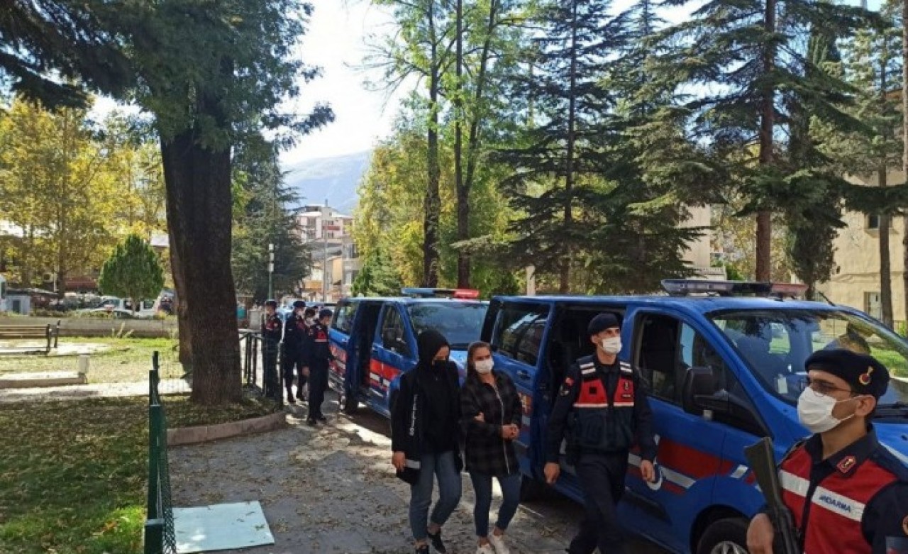 Tokat'ta İbrahim Altay cinayetinden yasak aşk çıktı: Ayşe Kandemir,  eşi ve çocukları tutuklandı