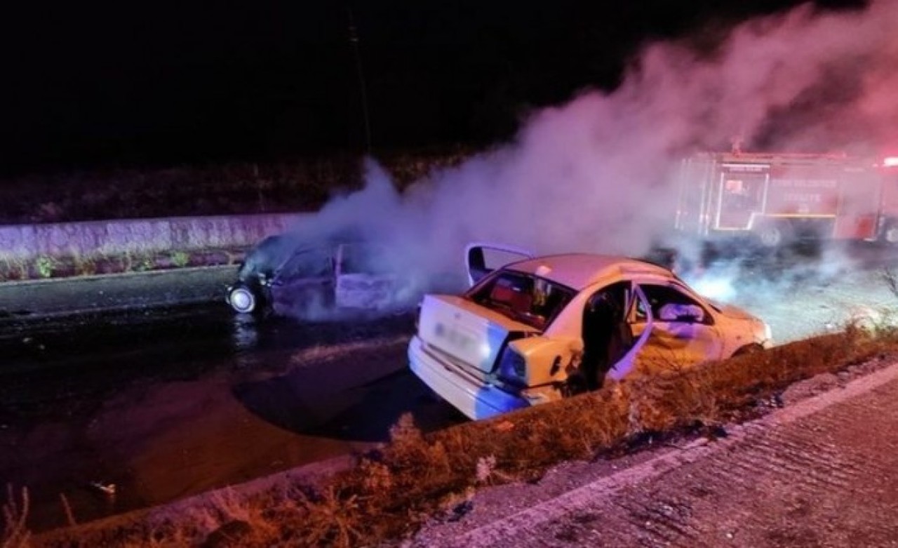 Uşak'ta feci kaza: Volkan Sağol ve Emre Durmaz öldü