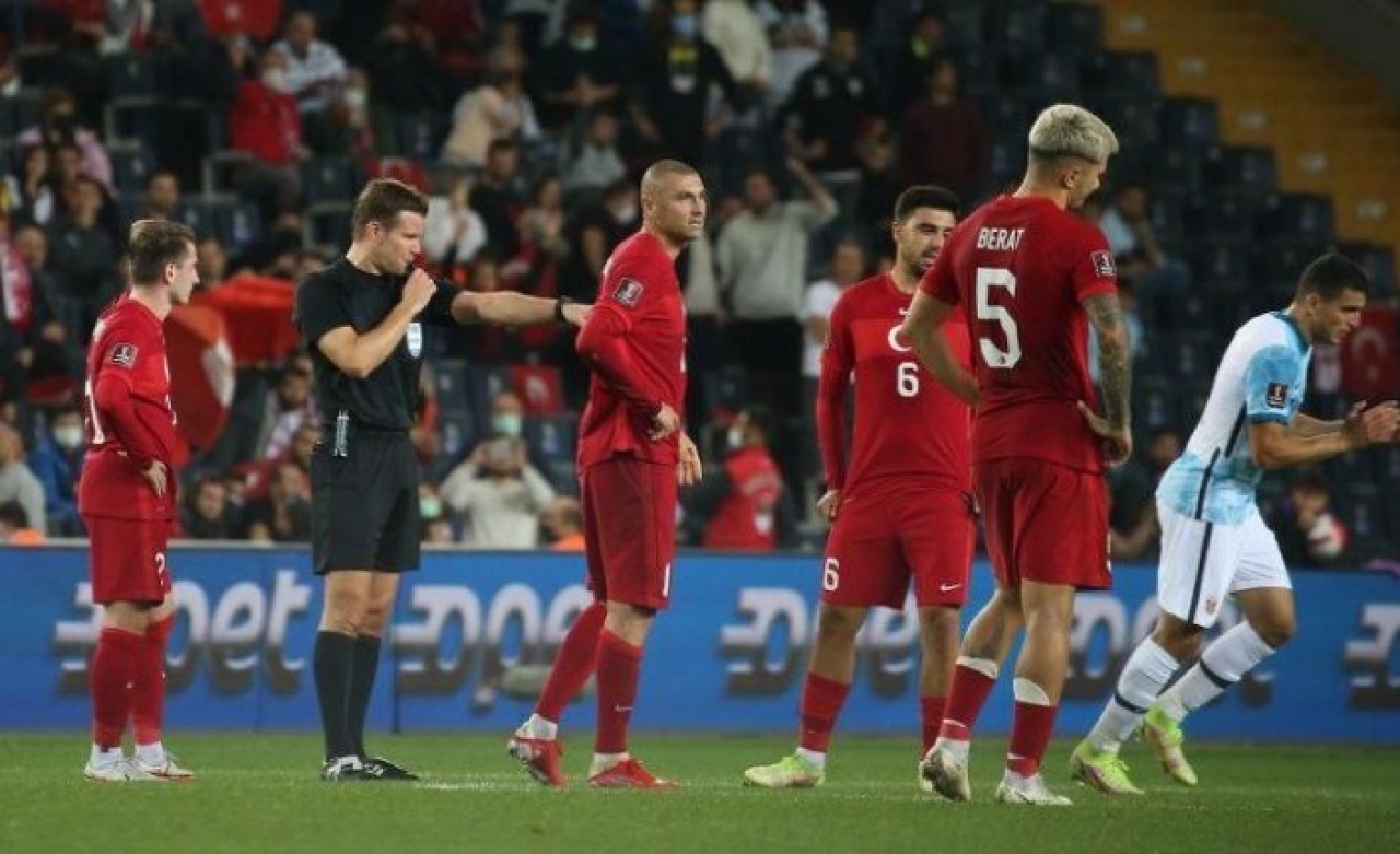 Yine bize hüsran düştü: A Milli Takım Norveç'i elinden kaçırdı!