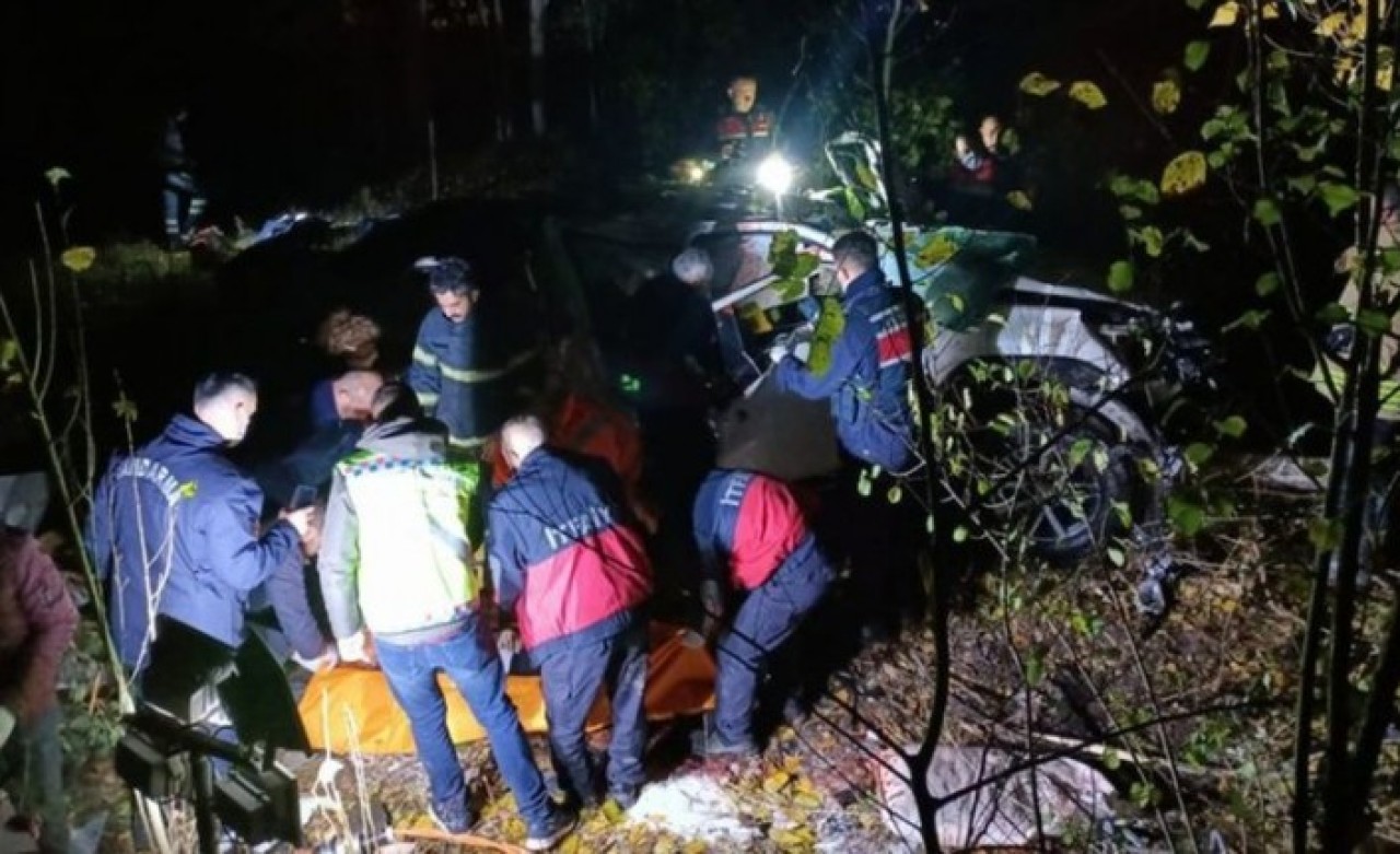 Zile'de feci kaza: Cengiz Akan,  Ferhat Çertel ve Ercan Çertel öldü