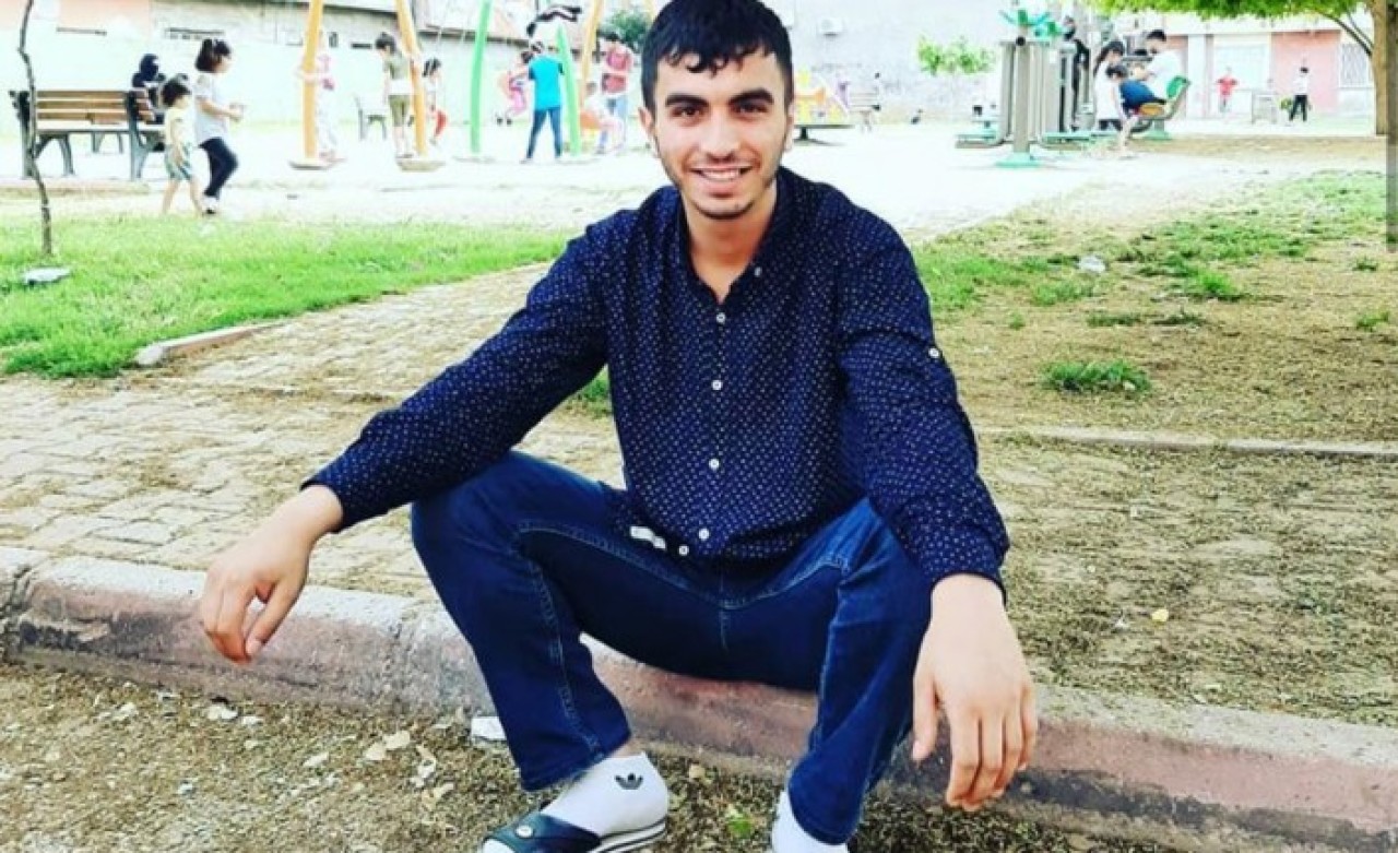 Adana'da ölü bulunan Ali Ertan'ın katili babası öğretmen Mehmet Ertan çıktı!