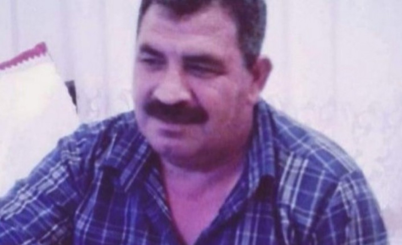 Ankara'da Sinan Bayat,  kendisini dolandıran Hicabi Çınar'ı ve dalga geçen Mürsel Acar'ı öldürdü,  Erdoğan Çakmak'ı yaraladı