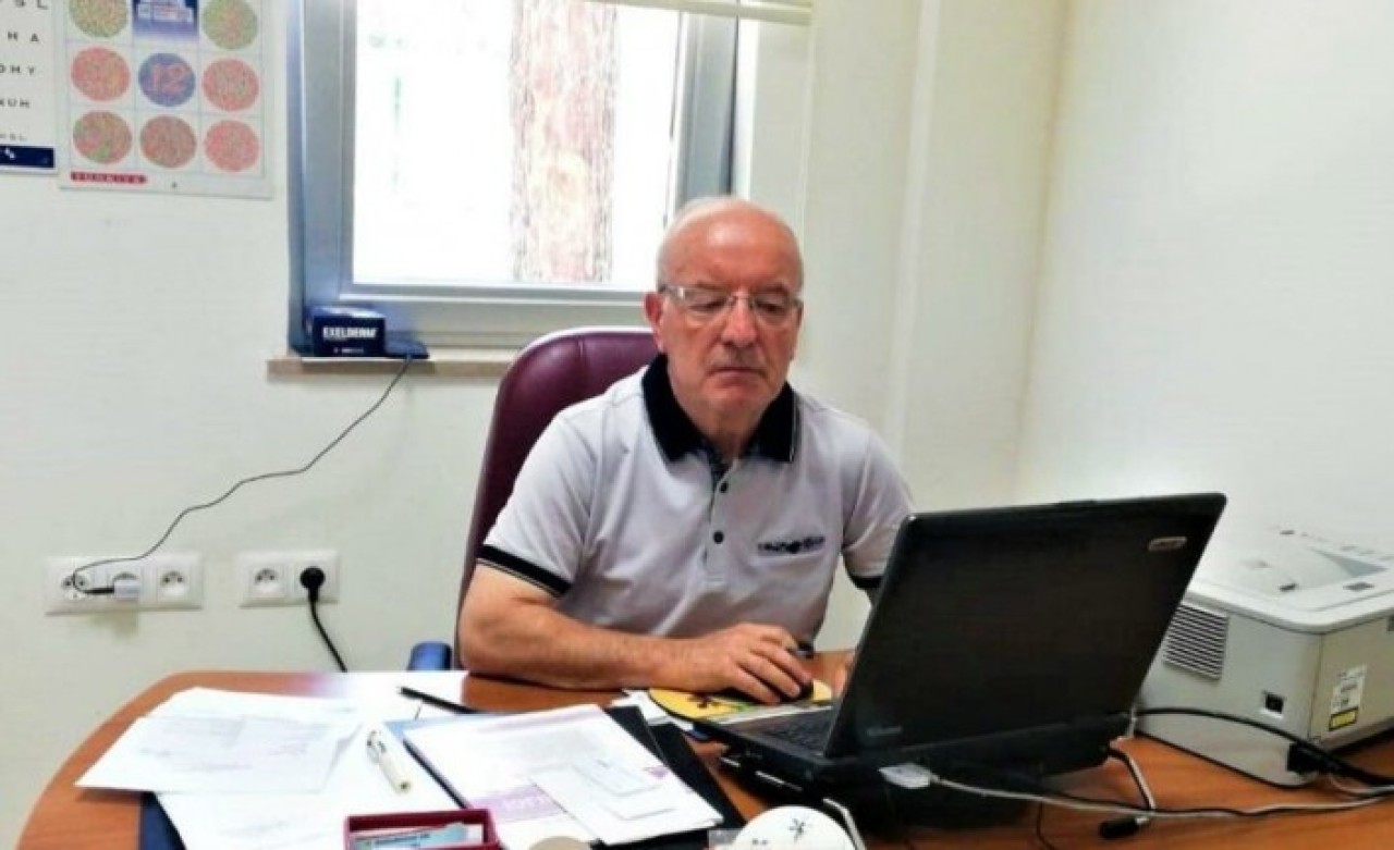 Çorum'da koronavirüse yakalanan Doktor Şerafettin Boyacı öldü