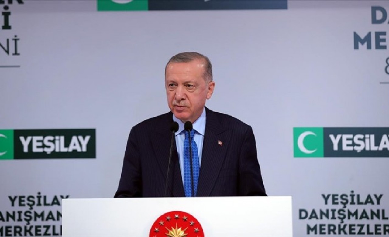 Cumhurbaşkanı Erdoğan'dan alkol,  tütün,  madde ve sosyal medya açıklaması