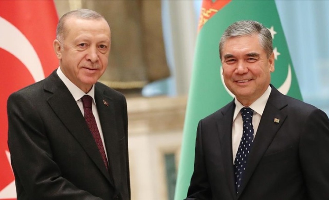 Cumhurbaşkanı Erdoğan Türkmenistan'da: Flaş açıklamalar