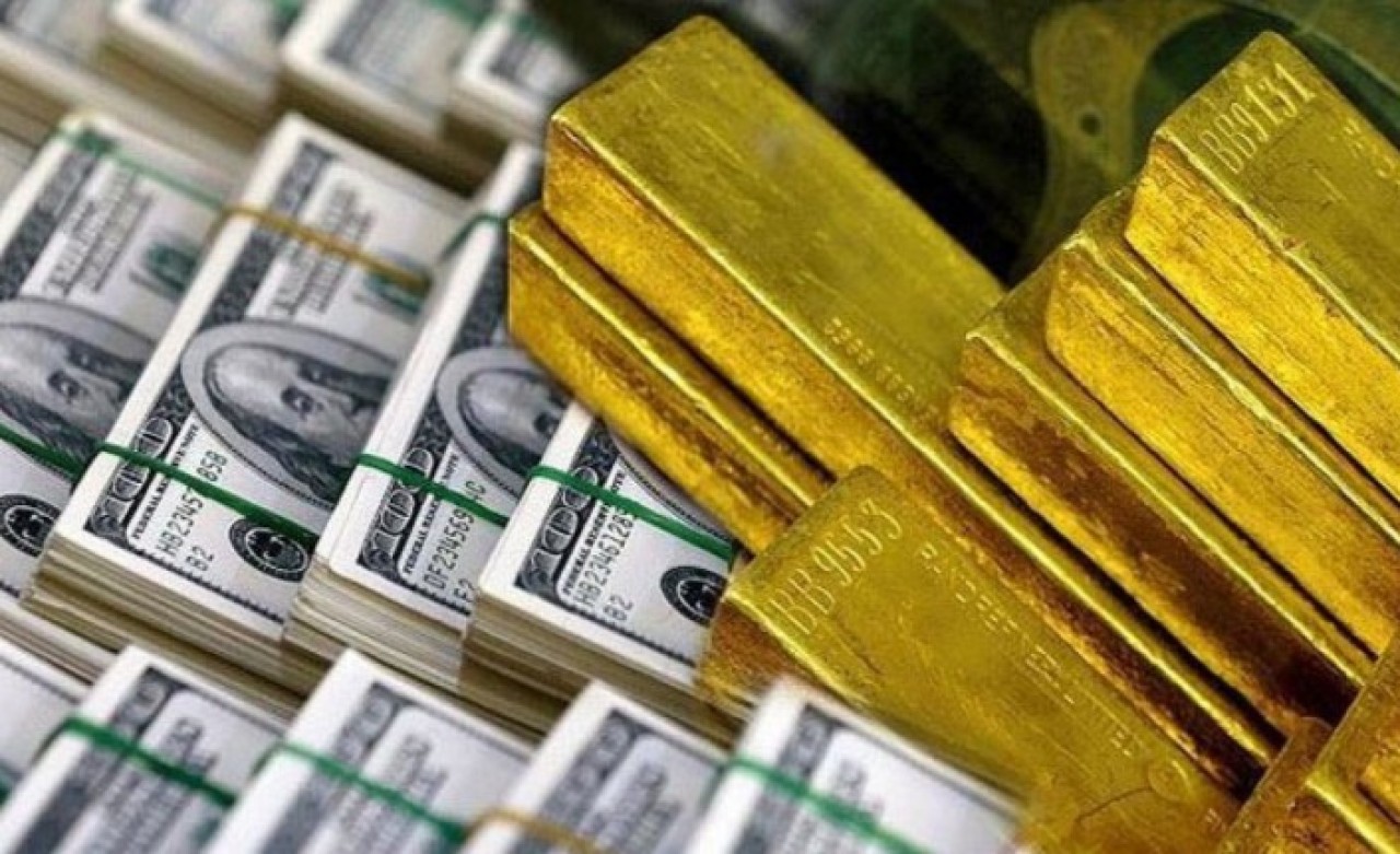 Dolar,  euro ve altın tarihin en yüksek seviyesinde