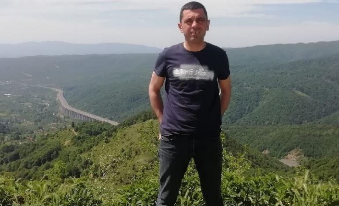 Düzce'de 'Sen kimsin' diye sorduğu kurye bıçakladı: Fatih Beşiroğlu öldü