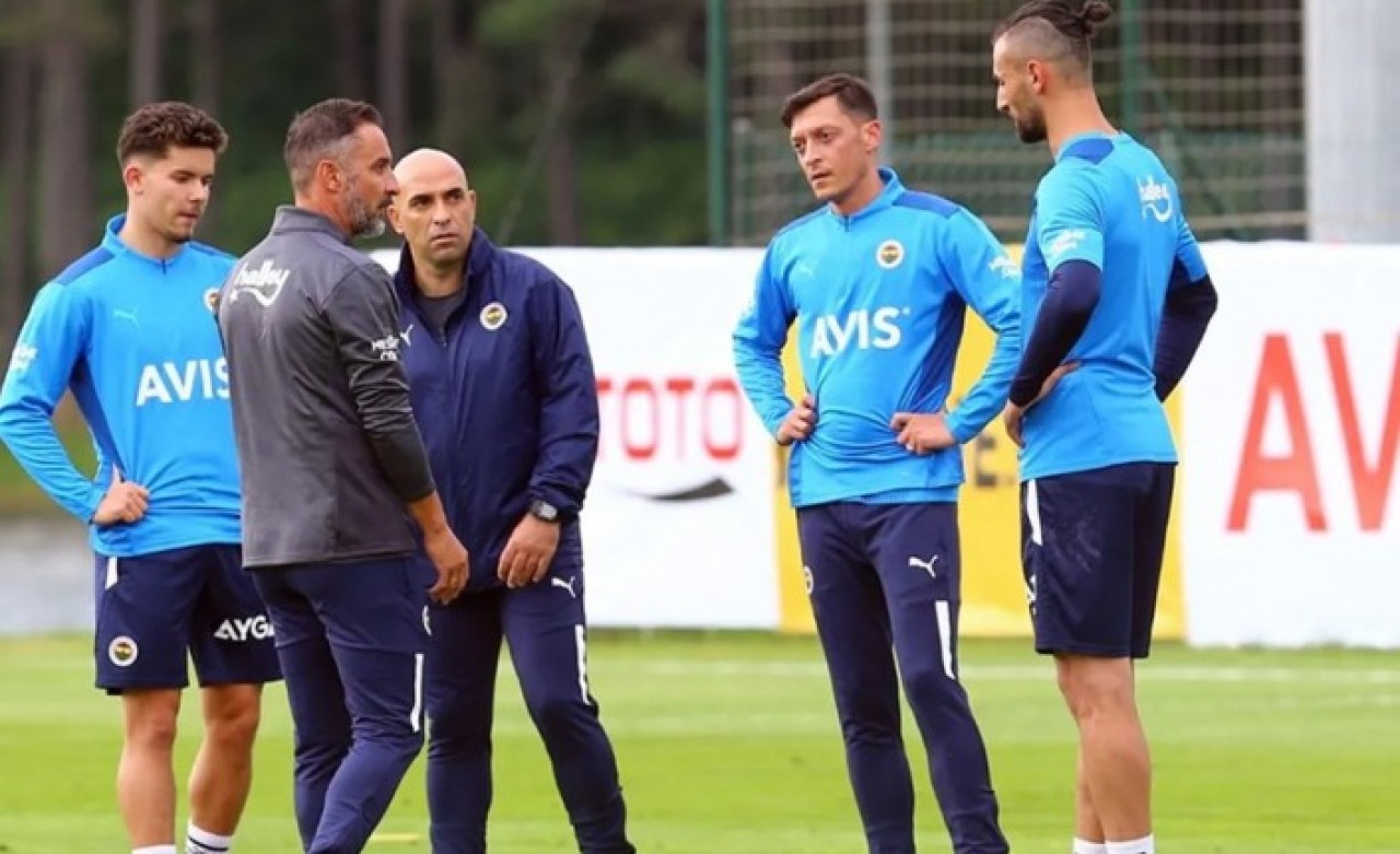 Fenerbahçe'de Mesut Özil şoku!