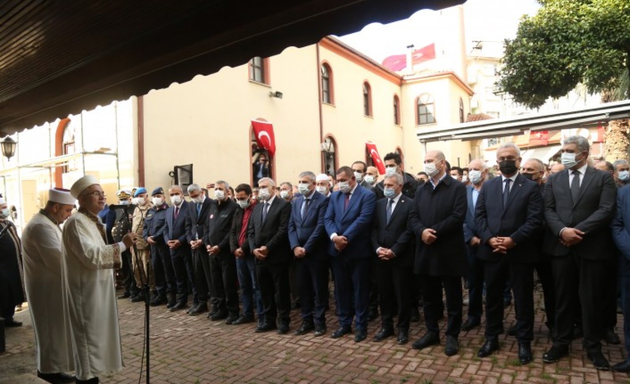 İçişleri Bakanı Soylu Kastamonu'da gıyabi cenaze namazına katıldı