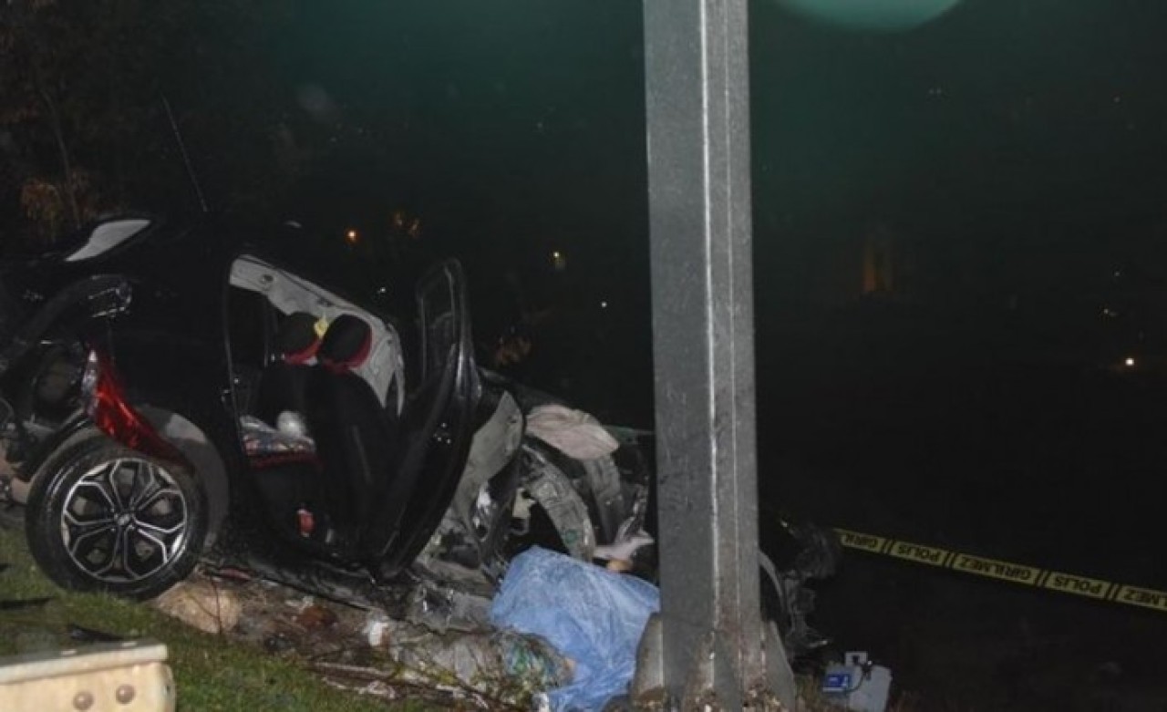 İzmir'de kaza: Tuğberk Sayhan öldü