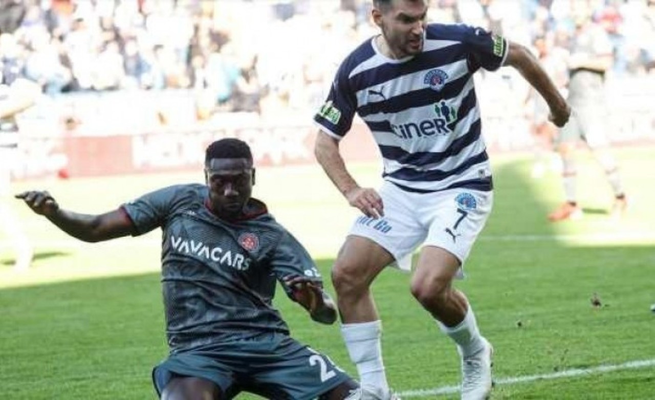 Kasımpaşa-Karagümrük: 4 gol,  2 kırmızı kart! Trabzonspor maçı öncesi Biglia şoku!