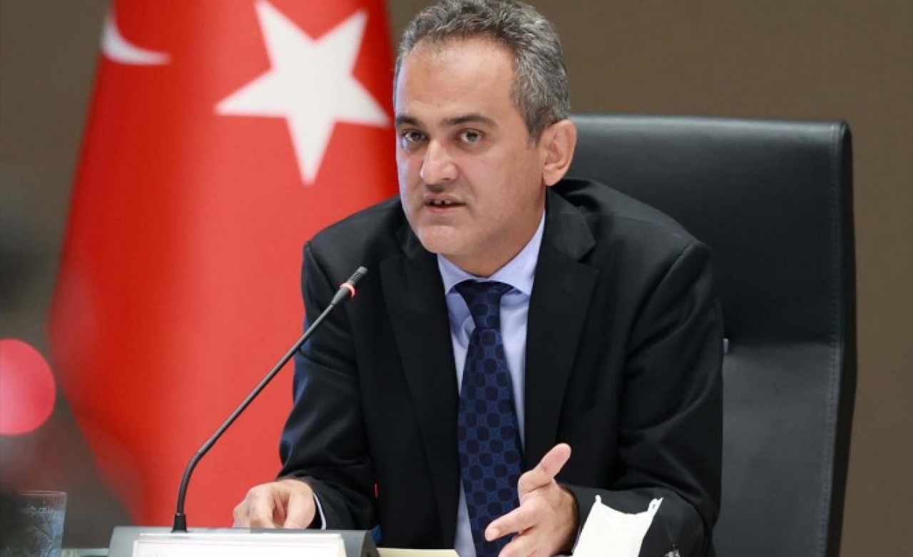 Milli Eğitim Bakanı Özer'den flaş açıklama: Yeni dönem başlıyor,  ücreti devlet karşılayacak!