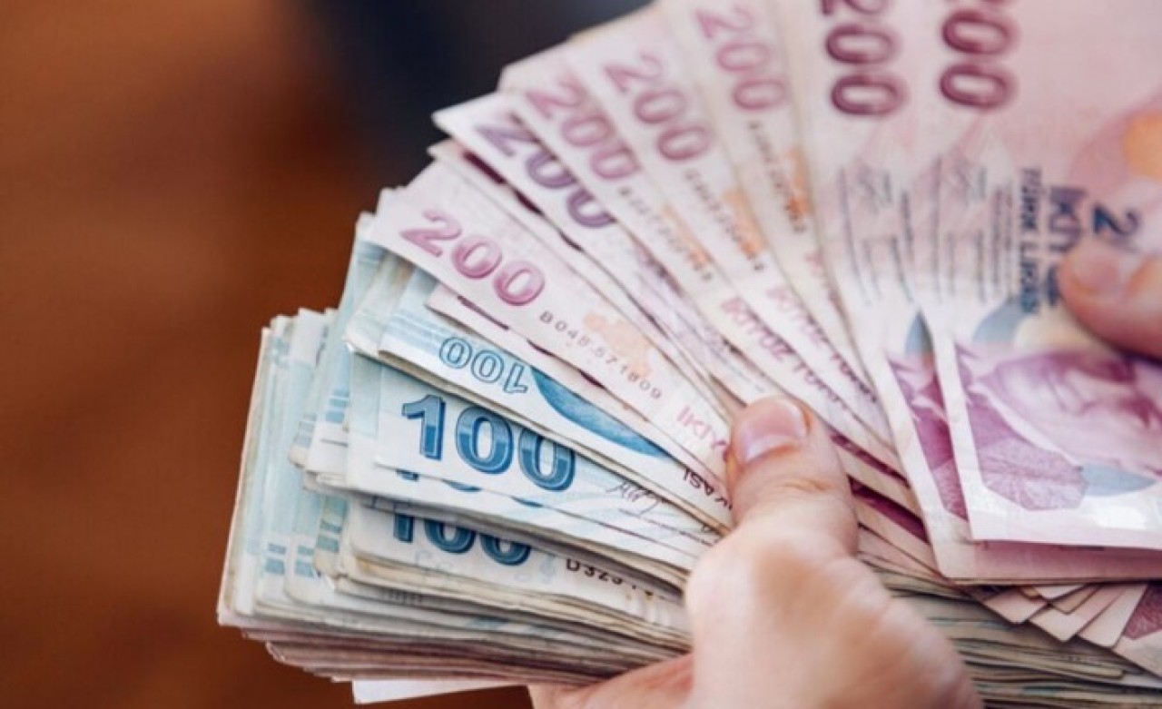 Milyonlar merakla bekliyor: 2022 asgari ücreti için yeni düzenleme