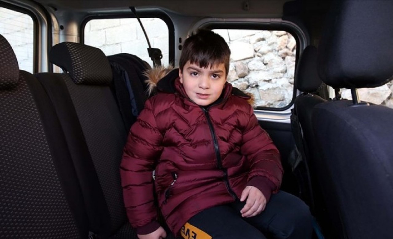 İlçe Milli Eğitim Müdüründen Minik Alperen'e araç tahsisi