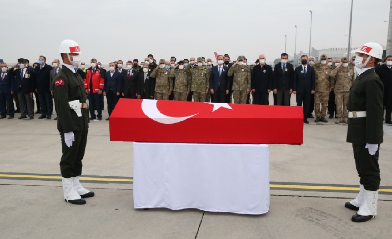 Şehit Binbaşı Mete Yıldırım naaşı,  Ankara'ya uğurlandı