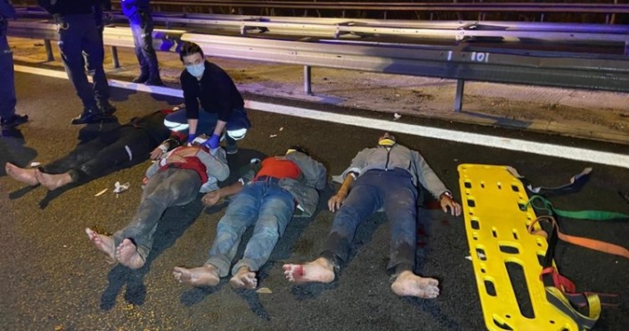 TEM Otoyolu'nda içinde 9 Afgan kaçak olan taksi kaza yaptı: Can pazarı!