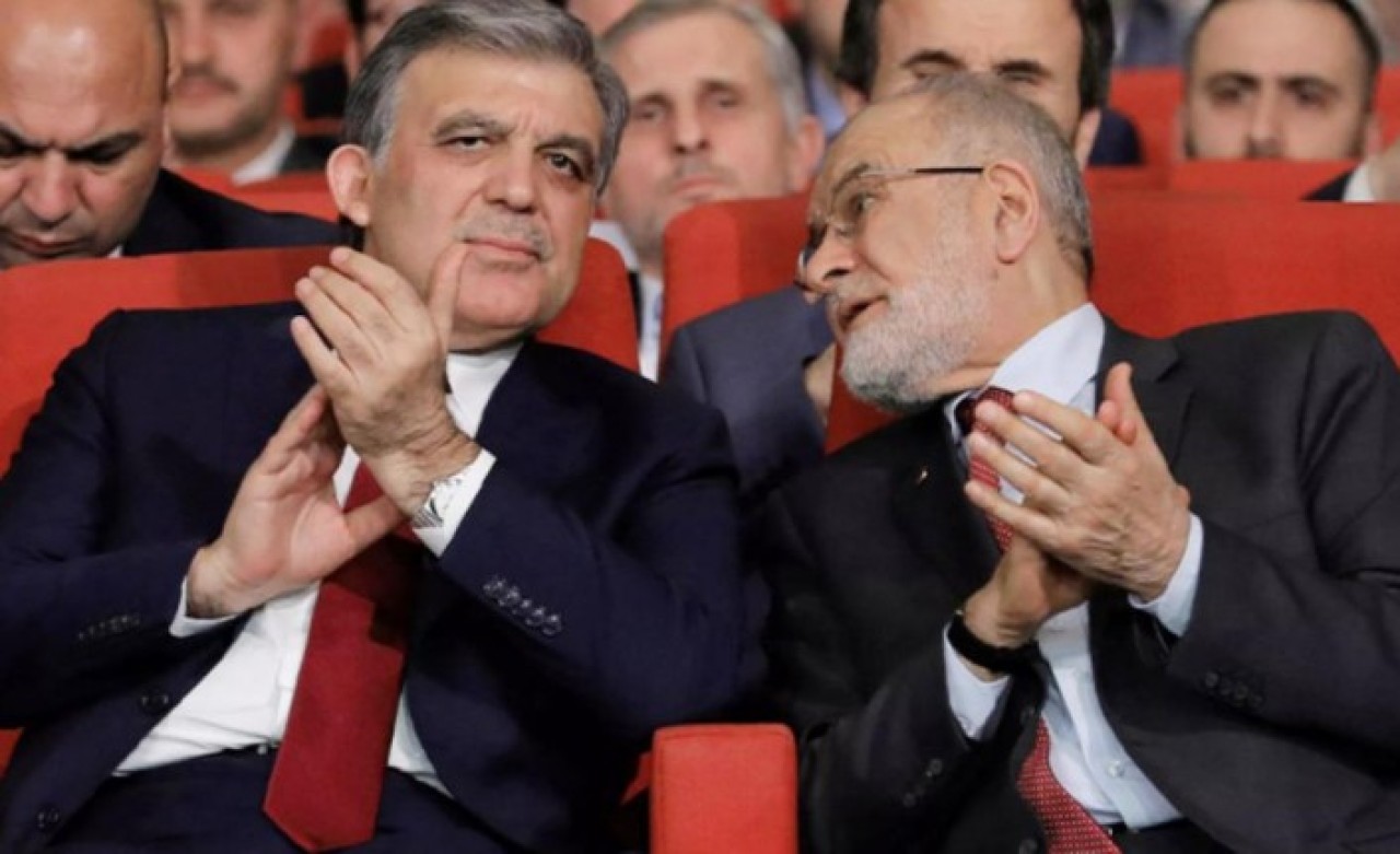 Temel Karamollaoğlu,  Abdullah Gül'e cumhurbaşkanlığı teklifi mi götürüyor? Flaş açıklama!